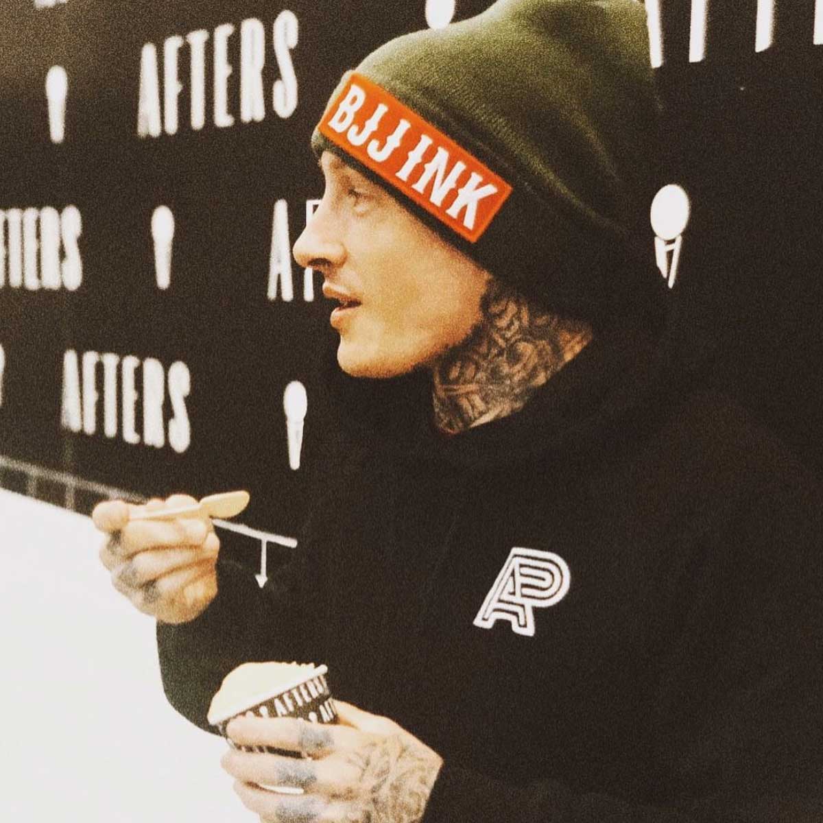 Box Logo Beanie - Army